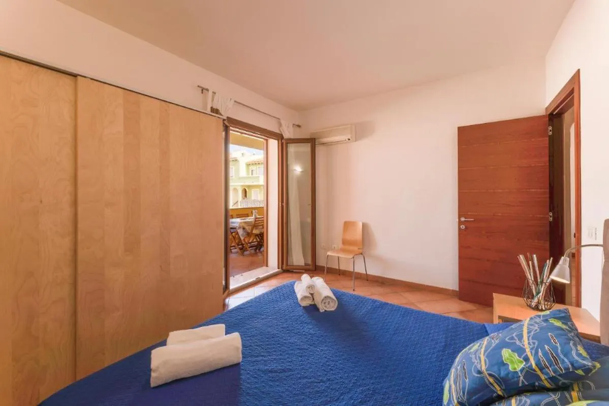 Relaxing Cristal Bedroom Apartment Sleeps 5 Num1500 Santa Teresa Gallura