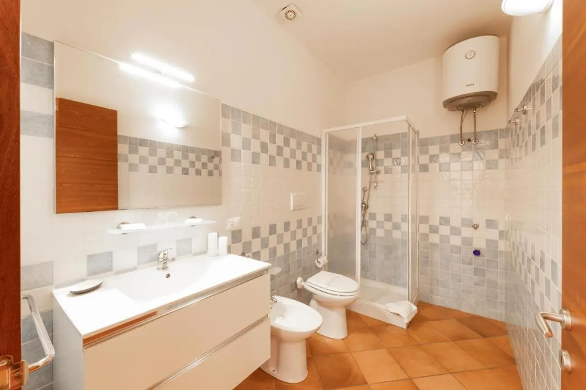 Relaxing Cristal Bedroom Apartment Sleeps 5 Num1500 Santa Teresa Gallura 0*,  Itálie