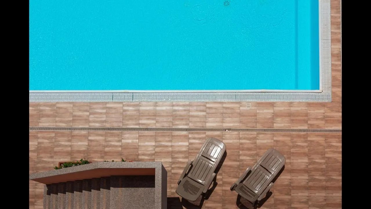 Relaxing Cristal Bedroom Apartment Sleeps 5 Num1500 Santa Teresa Gallura Itálie