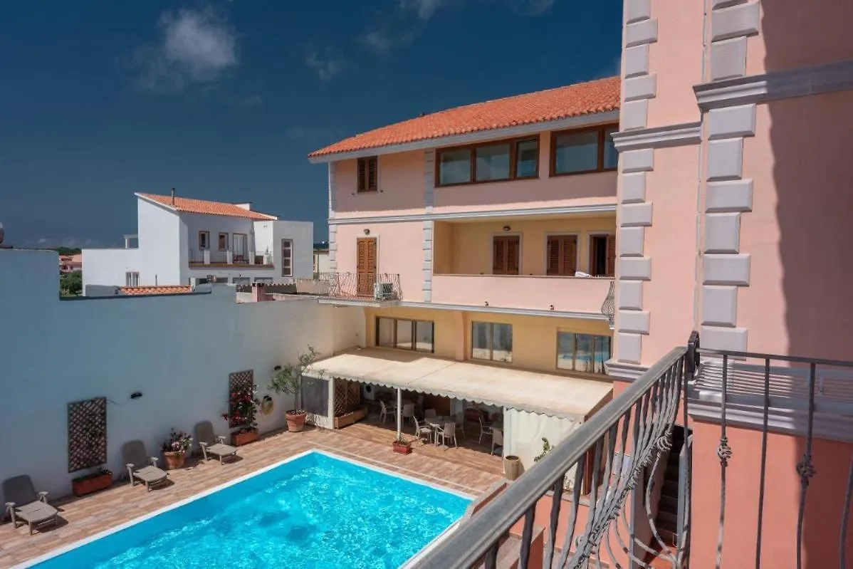 Relaxing Cristal Bedroom Apartment Sleeps 5 Num1500 Santa Teresa Gallura 0*,
