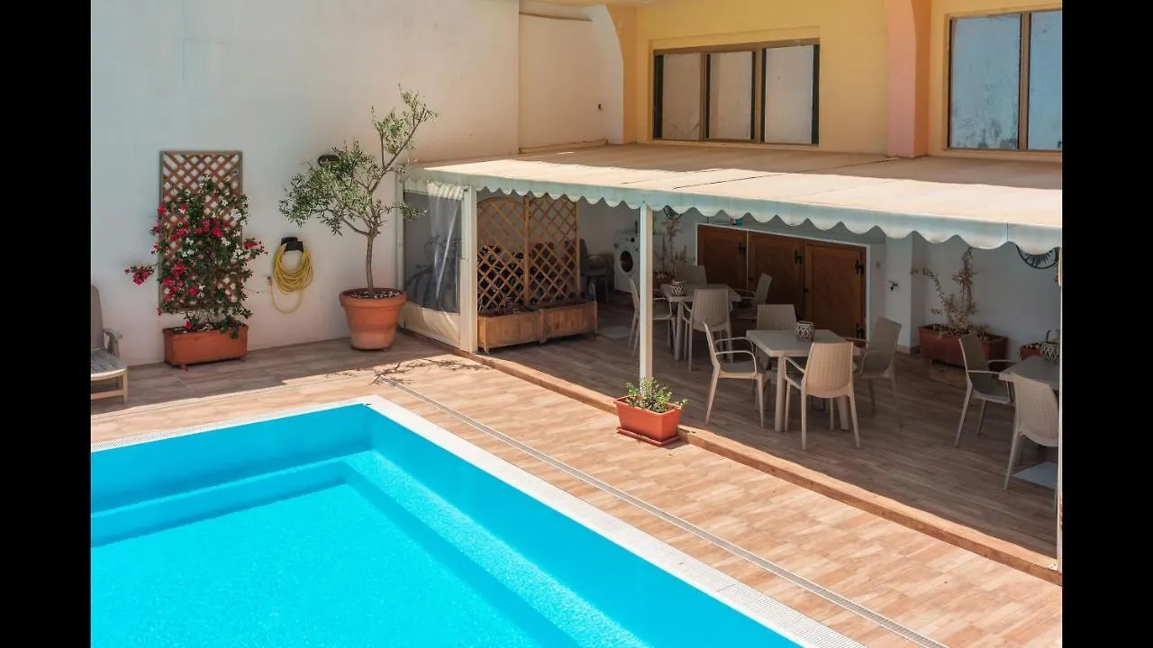 Relaxing Cristal Bedroom Apartment Sleeps 5 Num1500 Santa Teresa Gallura
